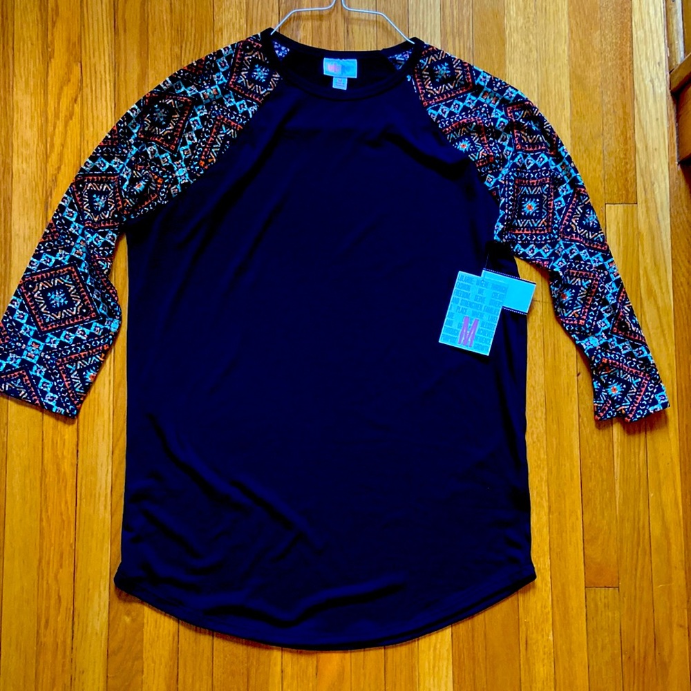 NWT LuLaRoe Randy shirt